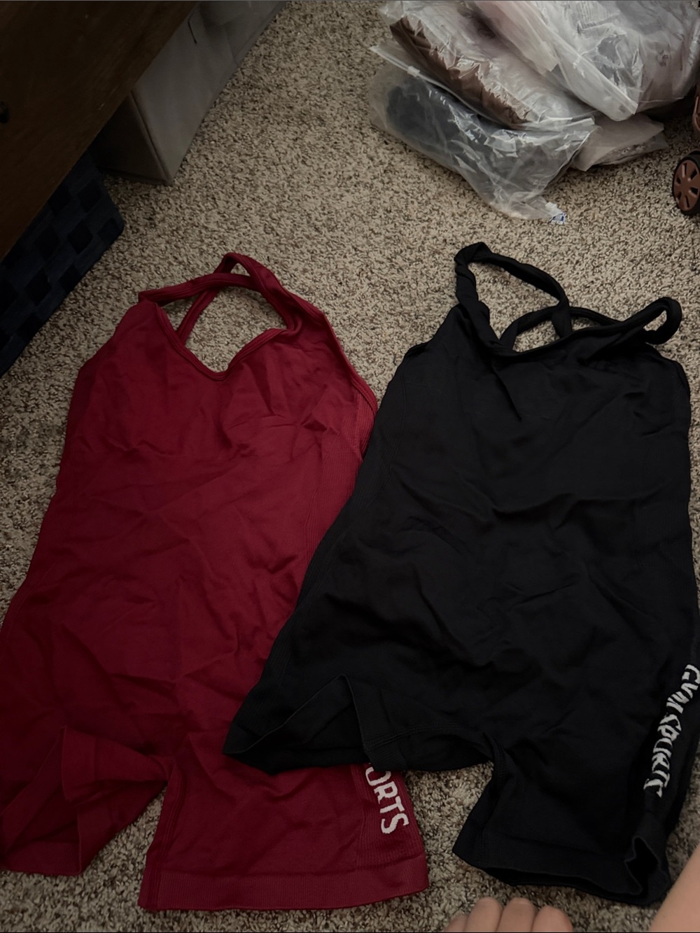 Women’s Athletic Tank Shorts Set - Black & Burgundy